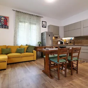 Appartamento Primopiano - Paladini, Milano