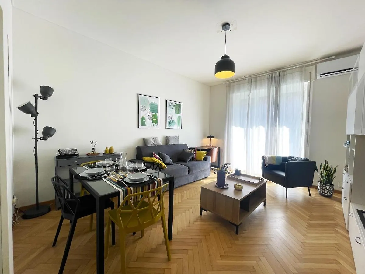 Appartamento Casa Di Gloria 30Mt Mm1 Deangeli Milano Italia