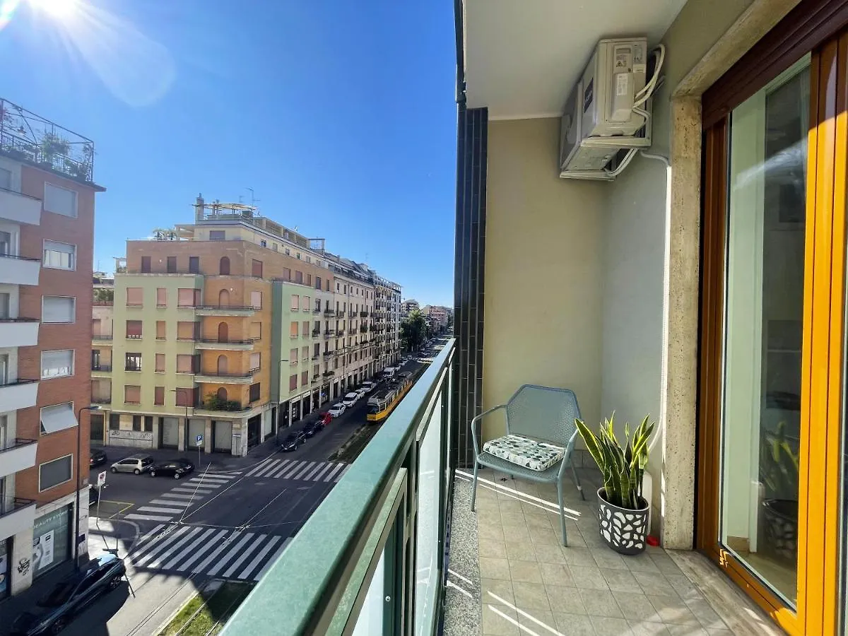 Appartamento Casa Di Gloria 30Mt Mm1 Deangeli Milano
